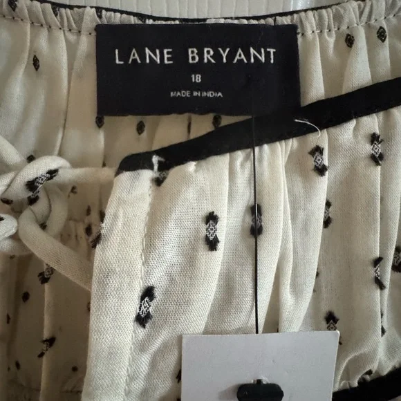 Lane Bryant Cream Blouse with Black Details - Picture 4 of 9
